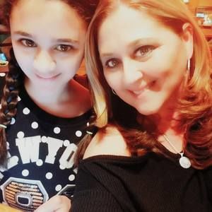 Meet your Posher, Jade